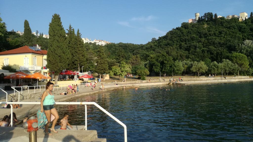 Apartments Villa Rosmarin Omišalj Екстериор снимка