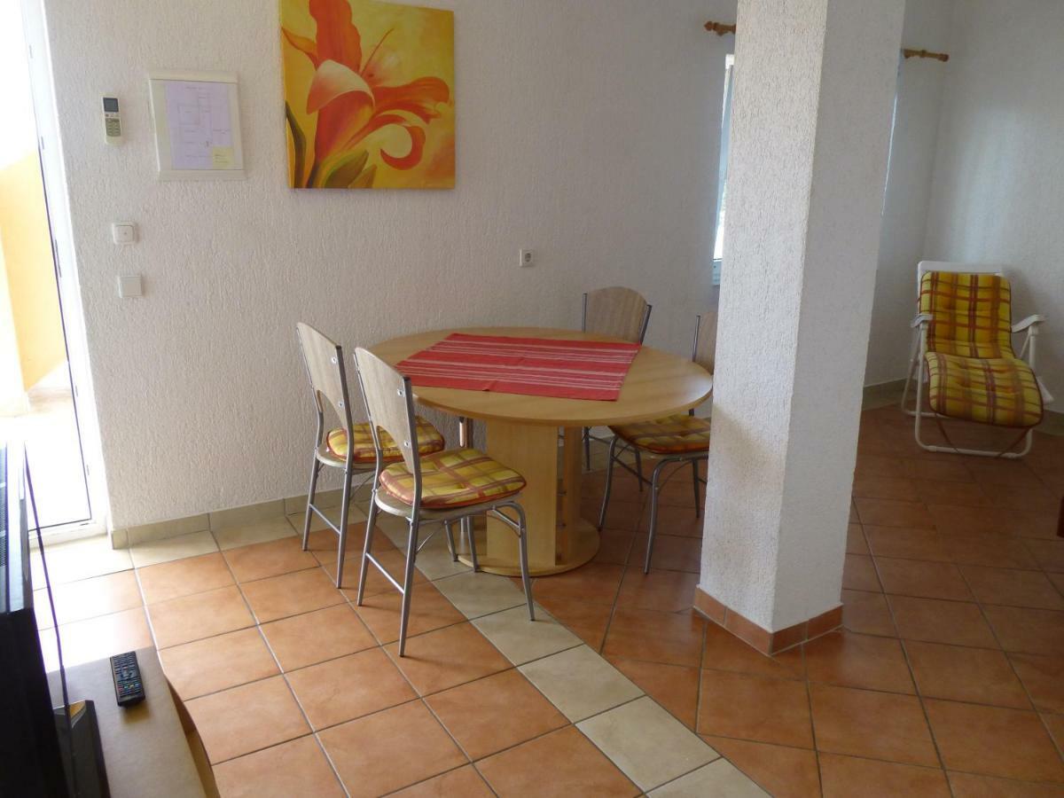 Apartments Villa Rosmarin Omišalj Екстериор снимка